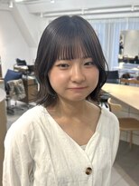 ハイル(Heil)&nbsp;《kana》*くびれボブ*顔周りレイヤー*アッシュブラウン*