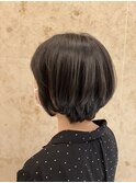黒髪つやつやショートボブ