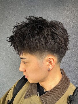 クオル 円山(QOL) アップバングショートスパイキーショートスパイキーパーマ