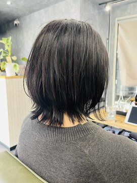 タイ(～tie.) レイヤーボブ