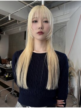 シティ(sity.) 天神　ブリーチカラー　顔まわりレイヤー　レイヤーカット