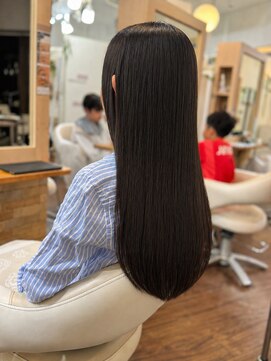 フルール(fleur) 縮毛矯正×水素トリートメントで艶髪に