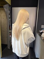 シリー(Silly)&nbsp;ホワイトブロンド