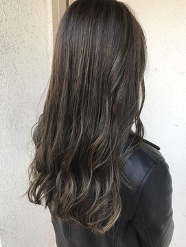 リゴッツ ドゥア プトゥリ(Regottz dua putri) シースルー前髪×ナチュラルブラウン【中津/梅田】