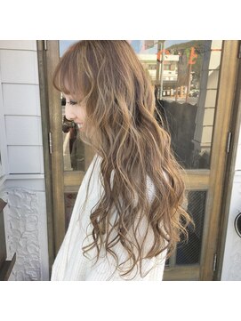 モニュメント(Monument) ミルキーベージュ