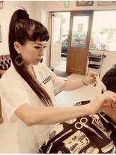 エルエー バーバーショップ 草津店(L.A BARBERSHOP) 真下 まりこ