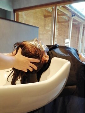 リュウギ(Ryugi) ヘッドスパ