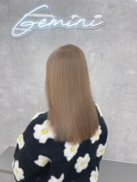 ジェミニ 大津 瀬田店(Gemini) ミルクティーベージュ
