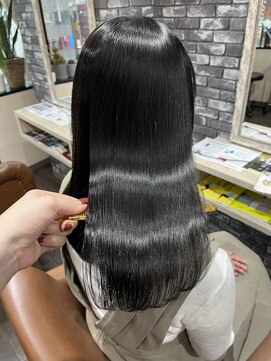 リリー シンジュク(Lilly) 【Lilly新宿】#次世代水素系抗酸化トリートメント＃髪質改善