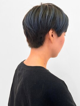 アッシュ 十日市場店(Ash) ブルーショート