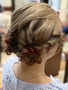 ヘアークリアー 春日部 お呼ばれヘアアレンジ/ツインおダンゴヘア/お出掛けに◎/春日部