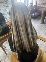 アンシュシュ(UN CHOU-CHOU)&nbsp;ローライト、ハイライト　ギャルヘア