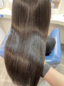 ルフ 錦糸町(L'oeuf) ツヤサラ◎縮毛矯正