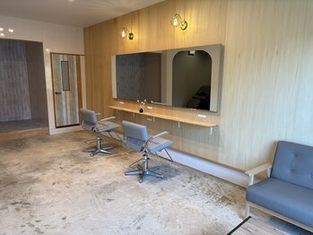 アール(R)の写真/静かにくつろげる店内で受けるマンツーマン施術＊髪の悩みに寄り添い、心までほぐれるリラックスタイムを♪