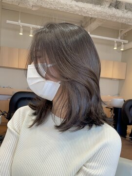 ザックジングウ 表参道(ZACC JINGU) ミディアム/レイヤーカット/ベージュ