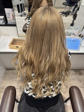 カイノ いずみおおつCITY店(KAINO) ブリーチで叶う透明感ベージュ