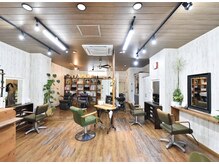 ハッティー(HaThi)の雰囲気（広そうに見えてそーでもないそんなに歩かないで働ける店内です。）