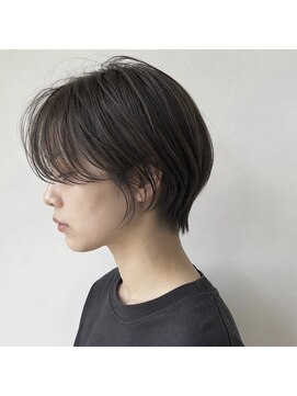 アンリエラ(Unliera) ショートボブ/暗髪グレージュ/松山美容室