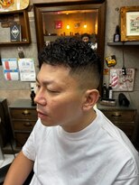 アールズ ヘア(R's hair) MEN’S HAIR/サーフカール/刈り上げセンターパート/印西