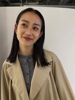 ナヌークカフラ(nanuk kafla)&nbsp;酸性ストレートにさらっとロブカット