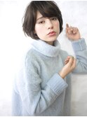 大人の愛されショートボブ