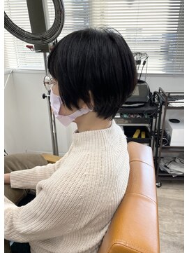 ルチナ 秦野(Lucina) ショート／小顔シュート／大人ショート