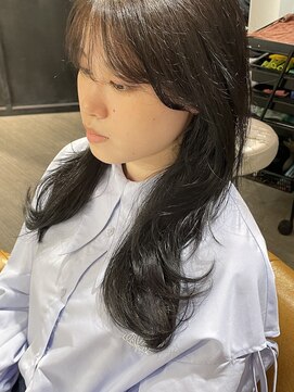 ルシエル(Le ciel) レイヤーカット×ブルーブラック