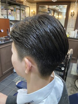 ルピナス 中田(Lupinus) ビジネス流しショートスタイル