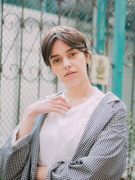 スタリー(Starry) ジェンダーレスショート20代30代40代/ハレマチ通り