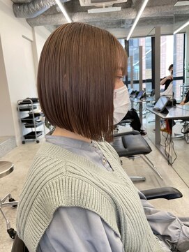 リリット(ReLit) ハイライトレイヤーカットグレージュベージュショート髪質改善
