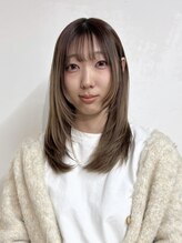 ラヴィエール(LAVIERE by R-EVOLUT) 塙 梨菜