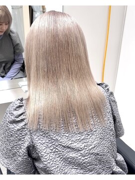 ワク 岡崎店(waku) ミルクティーグレージュ