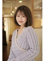 カナン(CANAAN)&nbsp;艶カラー・ミディアムボブ