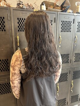 アチーブティルスマートサロン 豊川末広通店(achieve till Smart Salon) 大人可愛い小顔ニュアンスパーマ外国人風スタイルロングヘア