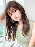 暗髪でも出せるこなれ感フェイスレイヤー×ナチュラルセミロング