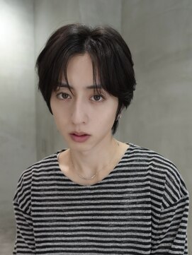 バイフィフス 原宿/表参道(by fifth) 原宿フェザーパーマ大人メンズカットセンターパートウルフ30代