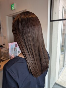 エルドバイレガーレ(L°C by Legare/a) 透明感ブラウン×ナチュラルストレート