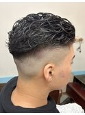 メンズパーマフェードスタイル