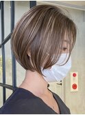 横浜白髪染めショートボブミルクティーベージュヘーゼルベージュ