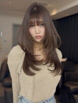 アイヴァン(AIVAN)&nbsp;ミディアムレイヤー ハッシュカット ミルクティーブラウン