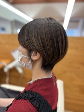 ファースト 長町店(first) 【忙しいママ向け！】柔らか丸みで魅せる耳かけで◎美人ショート