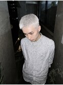 メンズホワイトスパイキー