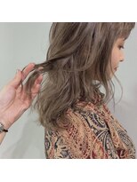 クラン(clan)&nbsp;【clan】切りっぱなしアッシュカラーフェザーロング