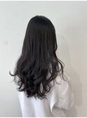 黒髪×ミディアムレイヤー
