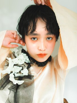 テトヘアー(teto hair) ショートヘア　伸ばしかけ　ウェットヘア　ニュアンスヘア　黒髪