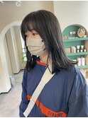 オリーブグレージュ