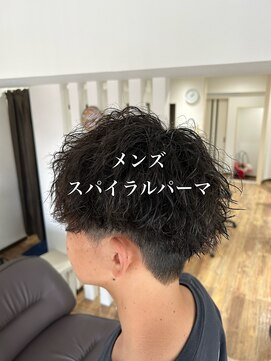 シネマ 祇園(CINEMA) スパイラルパーマ