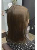 透明感を残したトーンダウンカラー