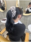 ブルーブラック　ポニーテールアレンジ