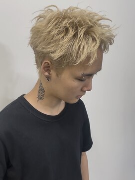 ピープスアンドスー 表参道 渋谷(Peeps&Suu.) スパイキーショート/ホワイトベージュ